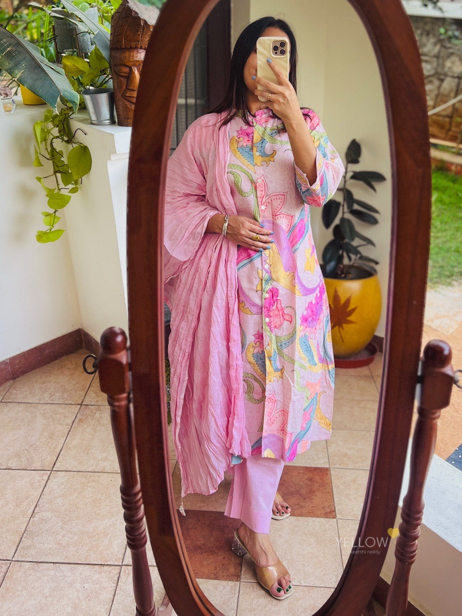 COLOURS OF FEBRUARY !