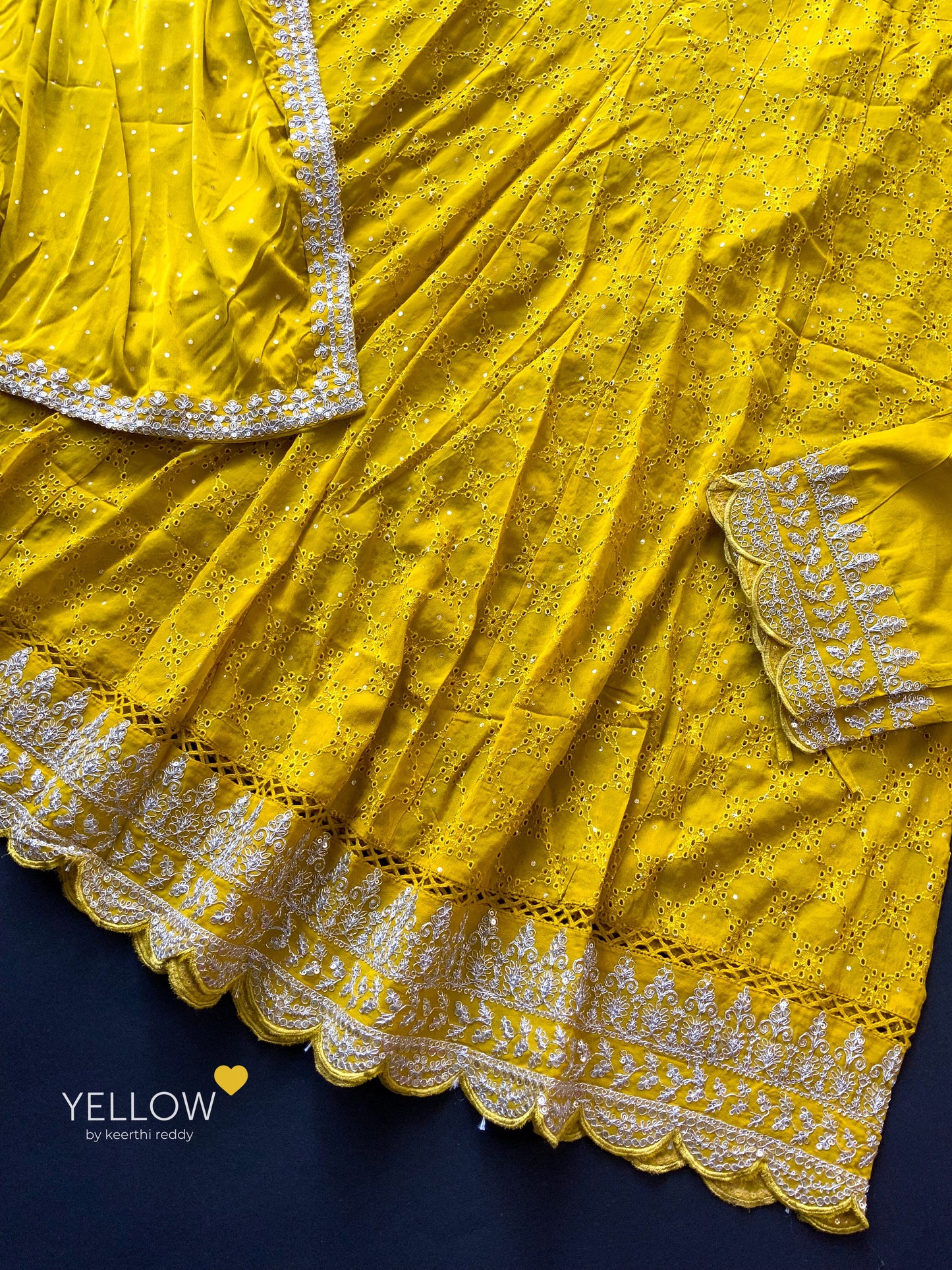 GOLDEN MOMENT ! - LEMON YELLOW