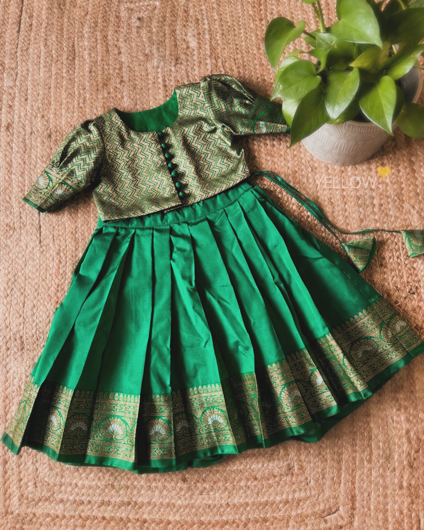 TODDLER BANARASI LEHENGA