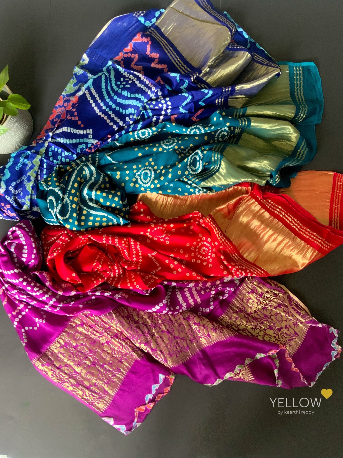 BANDHINI DUPATTA
