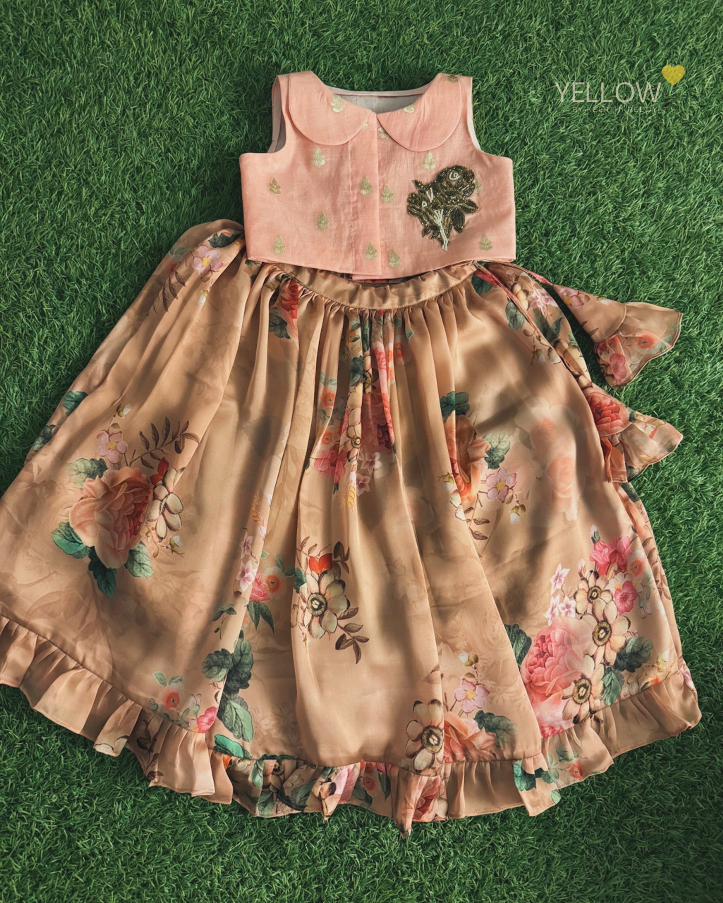 FLORAL CROP TOP SKIRT