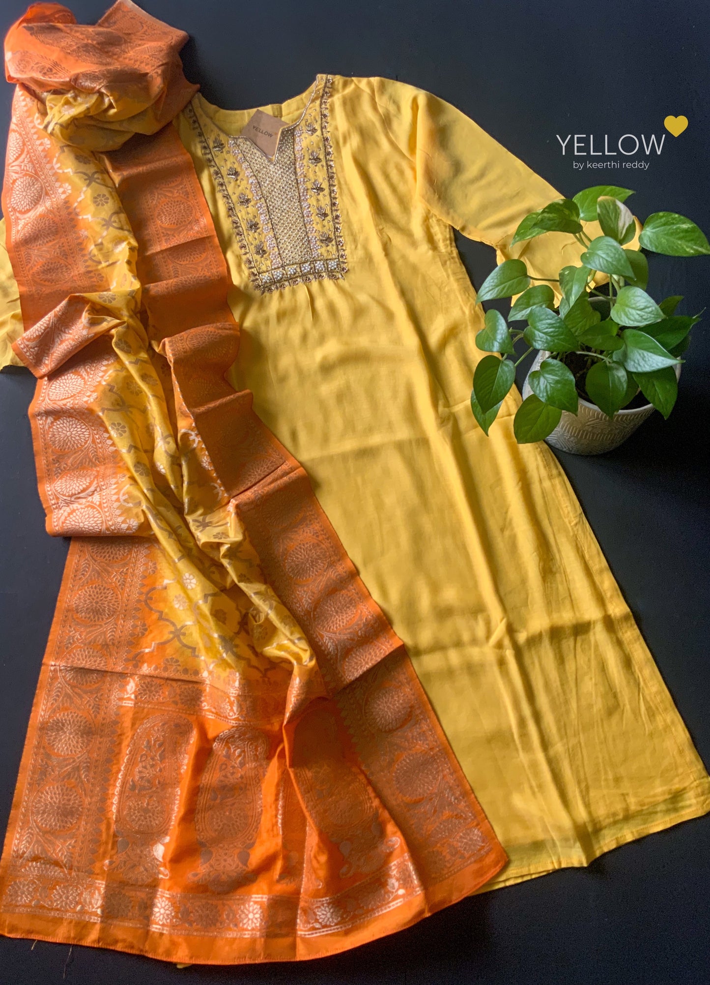 MUSLIN KURTI WITH BANARAS DUPATTA