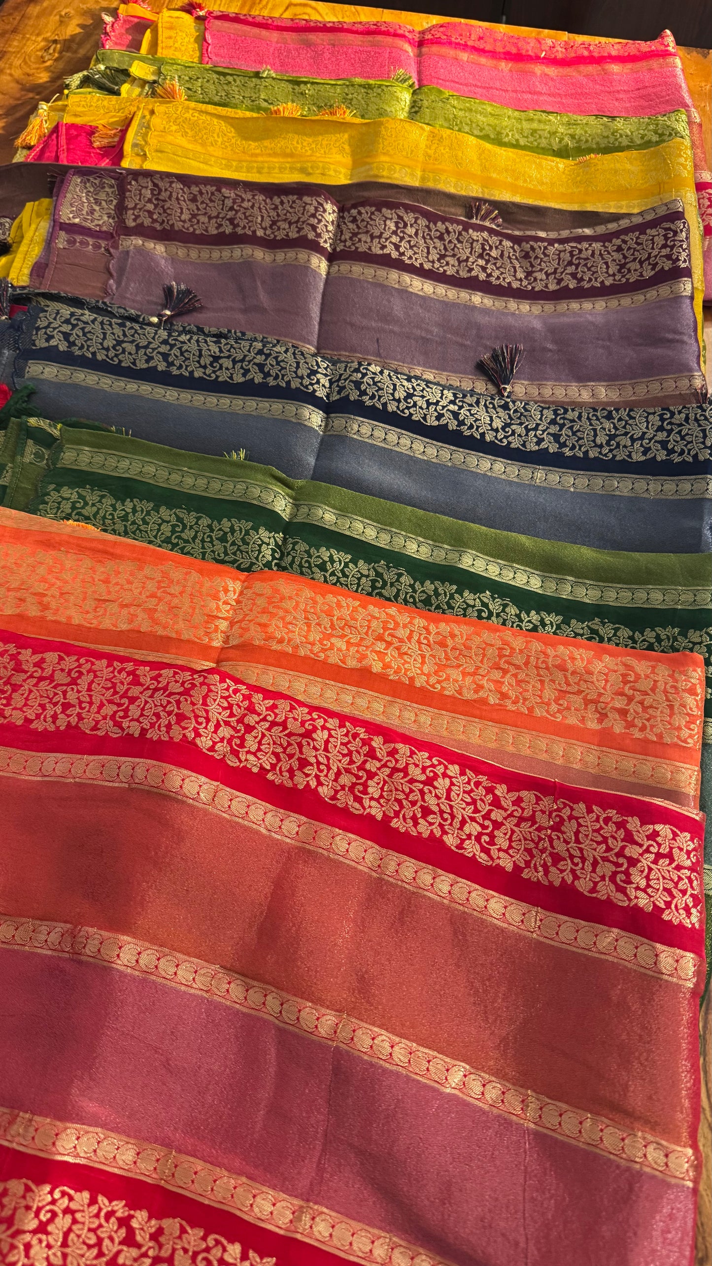 Chinon crape sarees ✨