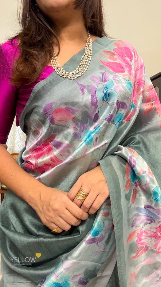 Floral printed saree
