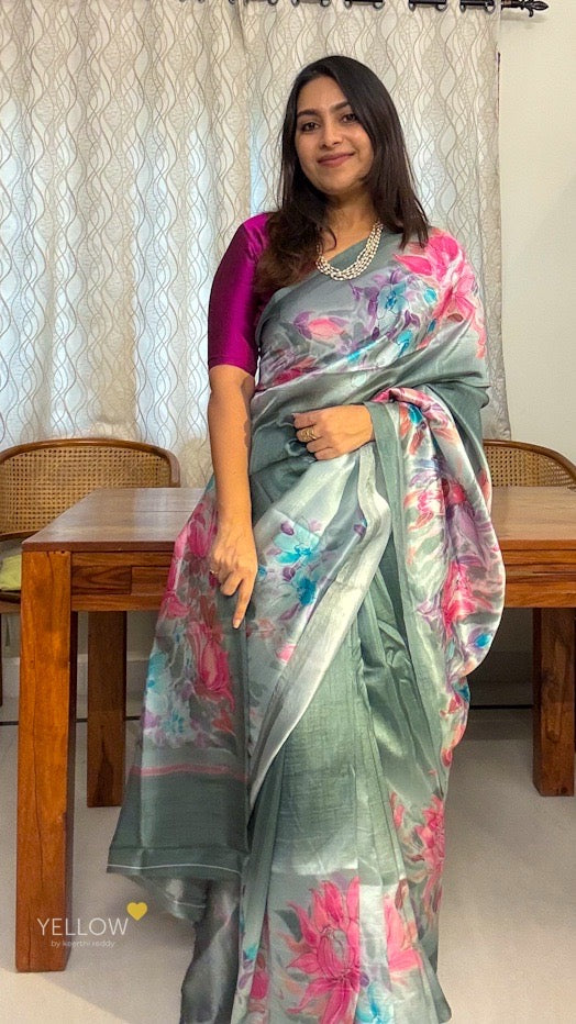 Floral printed saree