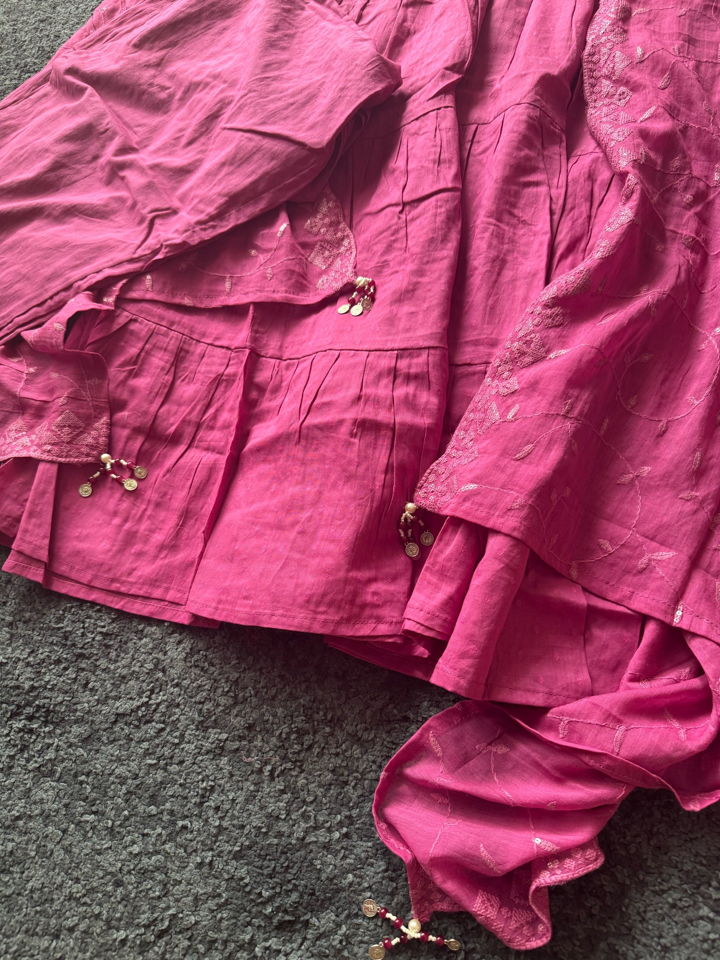 PEACH AND PINK !