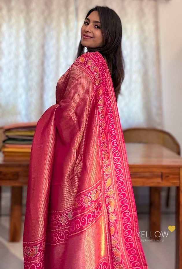 Moonga Banaras with paithani woven border