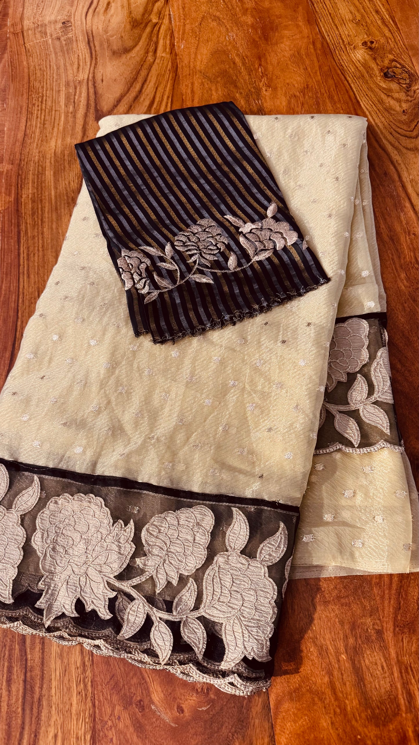 GOLD TISSUE CRAPE SAREE