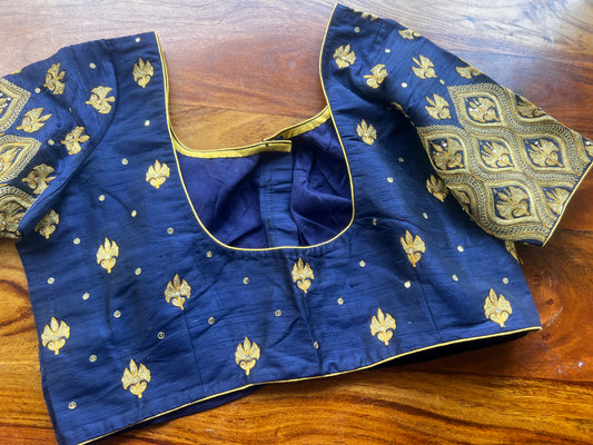 HANDWORKED BLOUSE