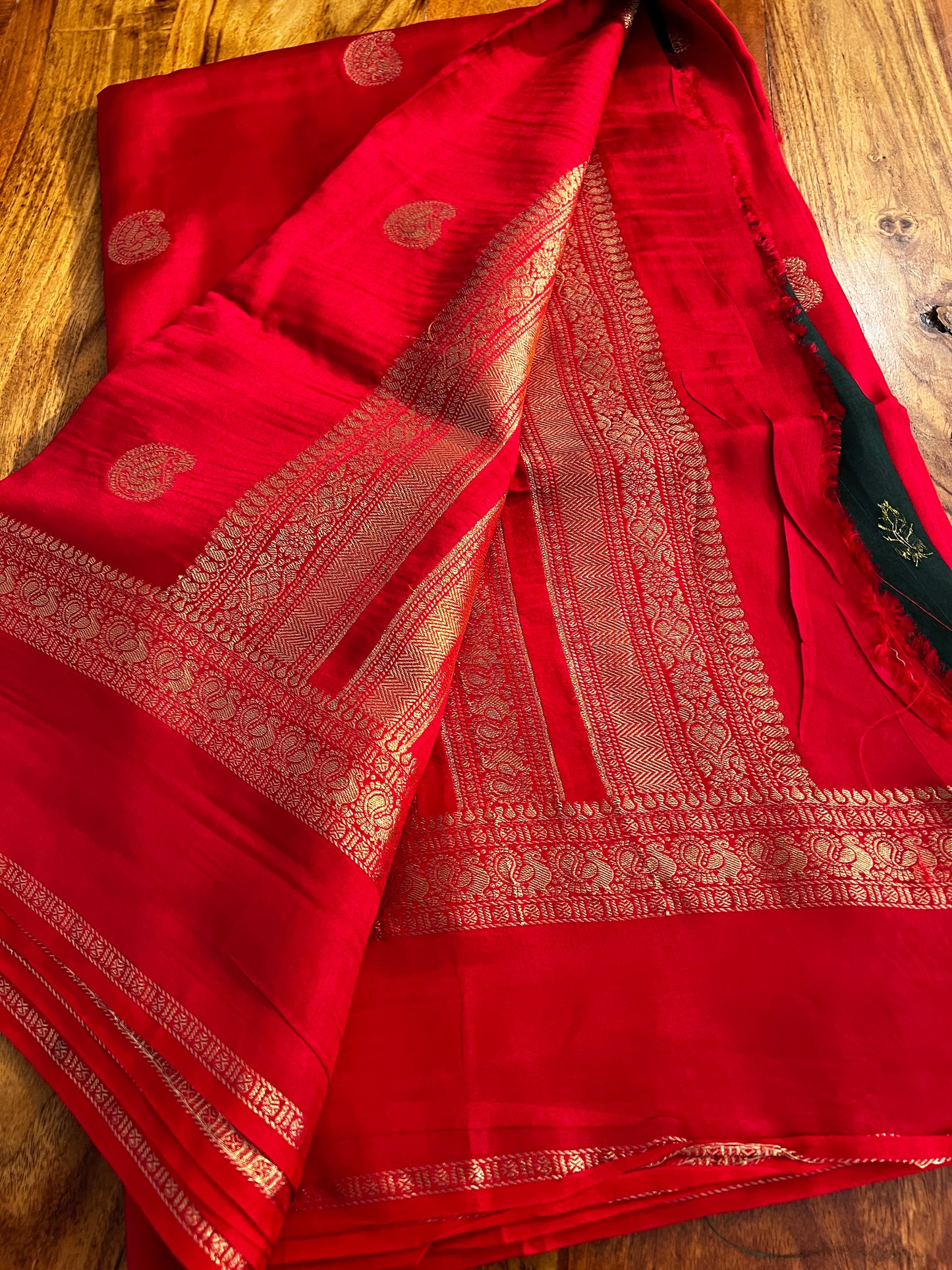 Vintage kanchi style dola silk sarees