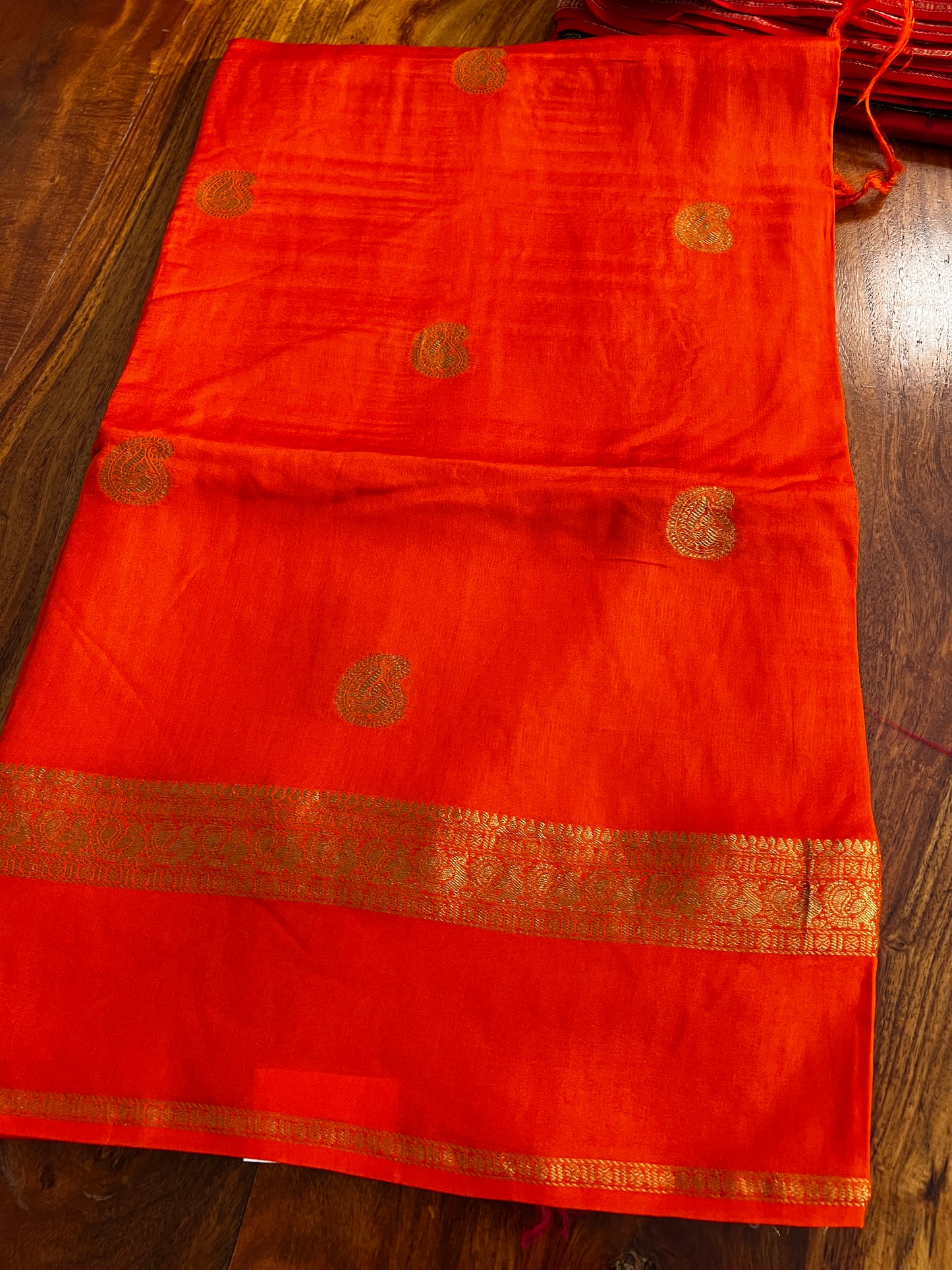 Vintage kanchi style dola silk sarees